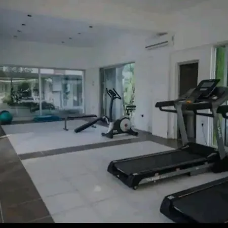 Apartament Konyaalti'nda Lueks Havuzlu 1+1 Antalya